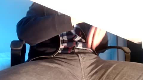 juliendif online show from November 4, 4:06 pm