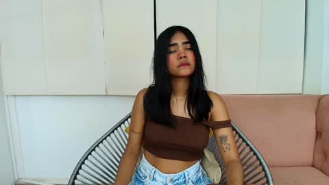 Juli online show from January 6, 7:24 pm