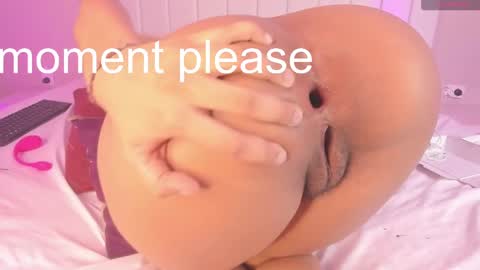 Julieta  IG juietaflower06 online show from January 27, 1:09 pm