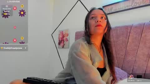 julieta_lein online show from October 20, 11:38 pm
