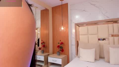     online show from February 12, 10:27 pm