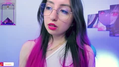 Snapshot of julieta_shelby chatting on March 8, 1:17 am Julieta Independent model online show from March 8, 1:17 am
