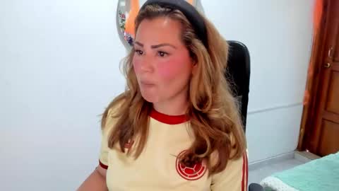 julieta_star69 online show from October 8, 7:33 pm