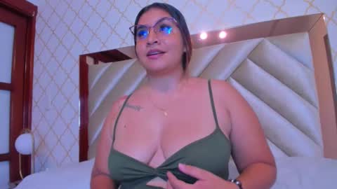 julietaa_rose online show from January 16, 9:08 pm