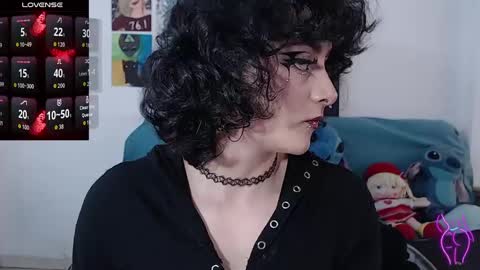 Julieta Jaguar online show from September 27, 1:38 pm