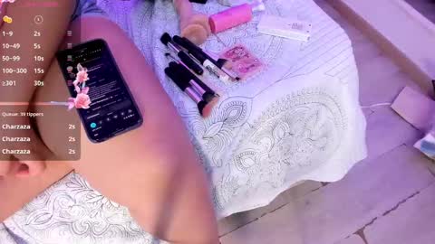 Snapshot of julietakane chatting on March 8, 7:31 pm julietakane online show from March 8, 7:31 pm