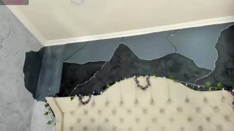 Snapshot of julietakane chatting on February 16, 4:41 am julietakane online show from February 16, 4:41 am