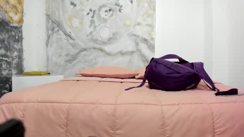 Snapshot of julietakane chatting on February 24, 4:54 am julietakane online show from February 24, 4:54 am