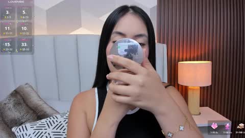 Julieta Santos online show from March 6, 6:48 pm