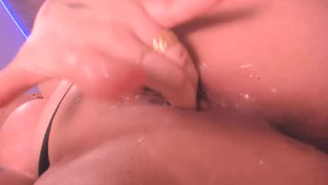 Julieta Vargas online show from December 23, 5:43 pm