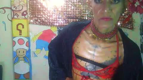 Julieth Wolf online show from December 17, 3:34 am