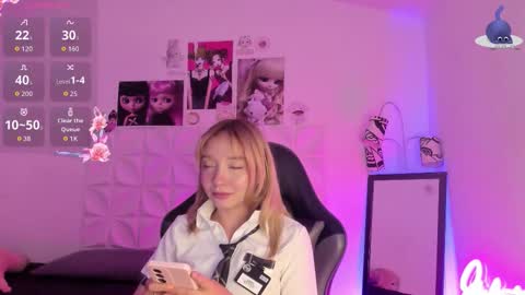 Snapshot of juliethmosss chatting on October 23, 9:02 pm Julieth online show from October 23, 9:02 pm