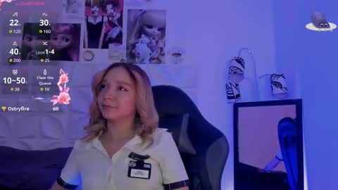 Snapshot of juliethmosss chatting on November 10, 12:53 am Julieth online show from November 10, 12:53 am