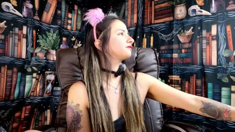 Julietta Jackson online show from April 9, 9:09 pm