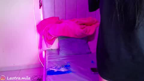 Snapshot of juliettaa_1 chatting on October 4, 2:31 am IG mila delux online show from October 4, 2:31 am