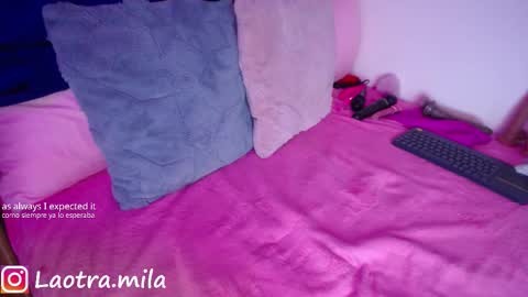 Snapshot of juliettaa_1 chatting on October 18, 2:14 am IG mila delux online show from October 18, 2:14 am