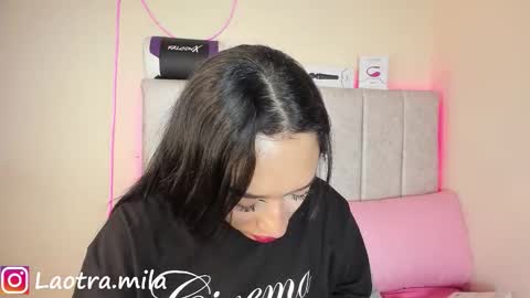 Snapshot of juliettaa_1 chatting on November 10, 11:04 pm IG mila delux online show from November 10, 11:04 pm