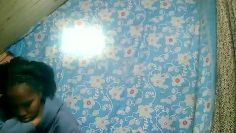 juliette9794 online show from September 25, 5:44 am