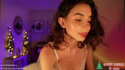 Snapshot of juliette_dee chatting on December 24, 1:16 am Juliette Dee online show from December 24, 1:16 am