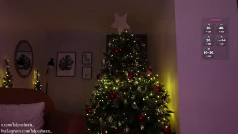 Snapshot of juliette_dee chatting on December 29, 10:14 pm Juliette Dee online show from December 29, 10:14 pm