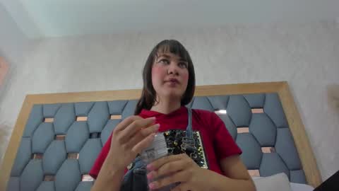 Snapshot of juliette_pretty_ chatting on September 22, 11:45 am juliette_pretty_ online show from September 22, 11:45 am
