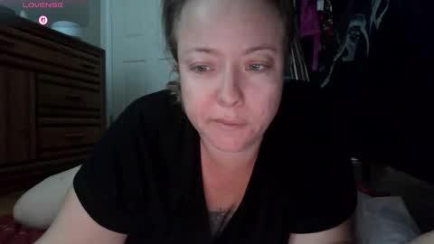 Snapshot of julimonroe chatting on November 10, 1:32 pm Juli Monroe online show from November 10, 1:32 pm