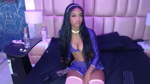 julitpink online show from October 5, 12:03 pm