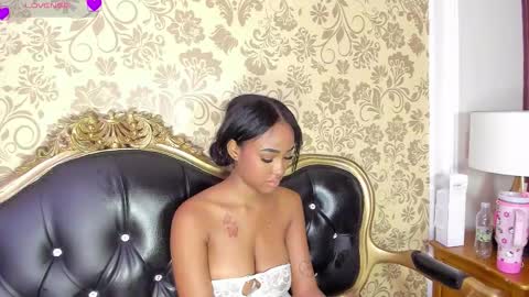 julitpink online show from March 8, 2:04 am