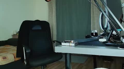 JULiUS   online show from September 21, 7:59 pm