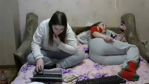 Juliya Katie online show from January 10, 7:00 pm