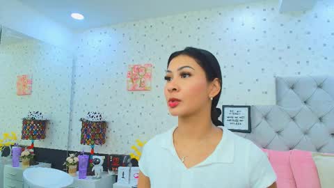 Snapshot of jullietareyes chatting on September 10, 11:43 am Julieta Reyes online show from September 10, 11:43 am