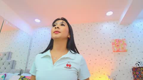 Snapshot of jullietareyes chatting on October 4, 11:52 am Julieta Reyes online show from October 4, 11:52 am