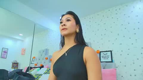 Snapshot of jullietareyes chatting on October 11, 11:42 am Julieta Reyes online show from October 11, 11:42 am