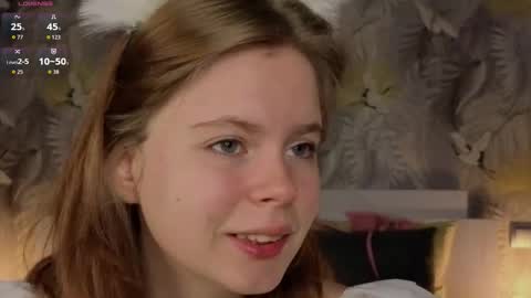 Snapshot of jullietebliss chatting on October 10, 5:23 pm Julie online show from October 10, 5:23 pm