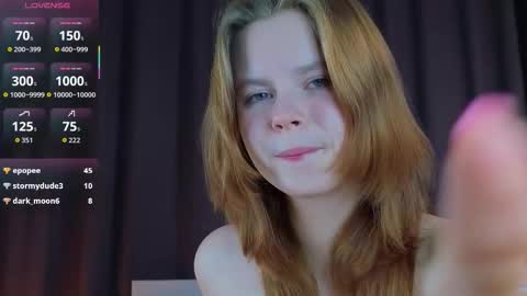 Snapshot of jullietebliss chatting on November 5, 6:19 pm Julie online show from November 5, 6:19 pm