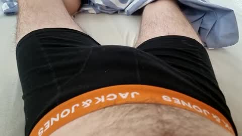 Snapshot of julnik1893 chatting on February 19, 8:52 pm Nik online show from February 19, 8:52 pm