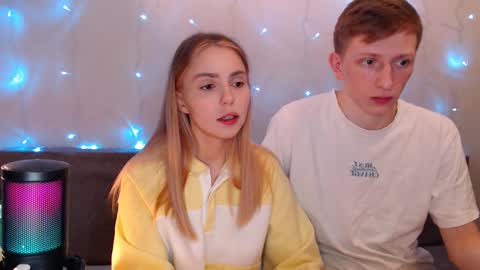 Snapshot of julsweet chatting on October 1, 9:32 pm sweet online show from October 1, 9:32 pm