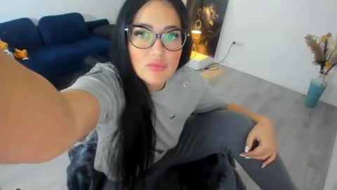 Julya online show from April 22, 4:59 am