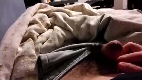 Snapshot of jumezee chatting on October 22, 1:22 pm Asian office boy online show from October 22, 1:22 pm