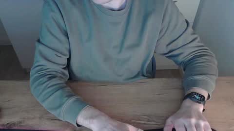 Snapshot of junk2711 chatting on January 6, 5:06 pm junk2711 online show from January 6, 5:06 pm