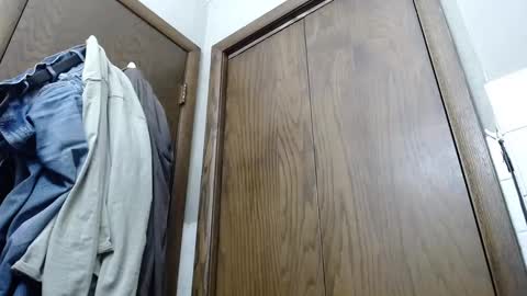 Snapshot of junk_yard_dog chatting on January 7, 2:51 pm Dave online show from January 7, 2:51 pm