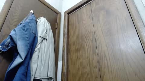 Snapshot of junk_yard_dog chatting on October 7, 12:57 pm Dave online show from October 7, 12:57 pm