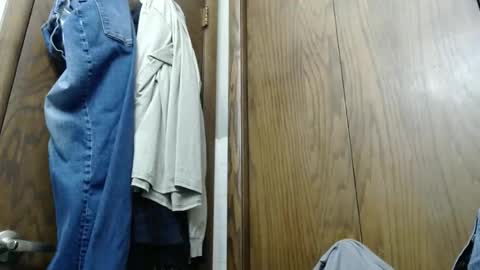 Snapshot of junk_yard_dog chatting on November 8, 2:06 pm Dave online show from November 8, 2:06 pm