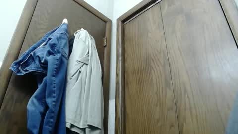 Snapshot of junk_yard_dog chatting on November 27, 6:04 am Dave online show from November 27, 6:04 am