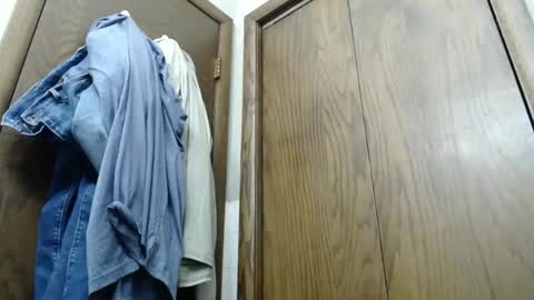 Snapshot of junk_yard_dog chatting on December 1, 2:00 pm Dave online show from December 1, 2:00 pm