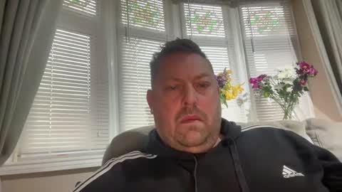 Junky online show from February 12, 8:59 am