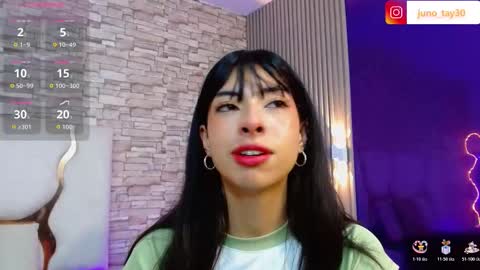 Snapshot of juno_tay chatting on October 24, 11:39 am JUNO online show from October 24, 11:39 am