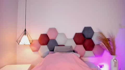 Jupiter Fox online show from October 24, 12:52 am