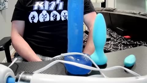 jusaguy1 online show from September 15, 2:17 pm