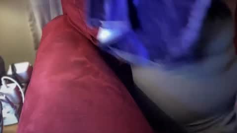 Flirty influncer online show from December 7, 10:28 pm